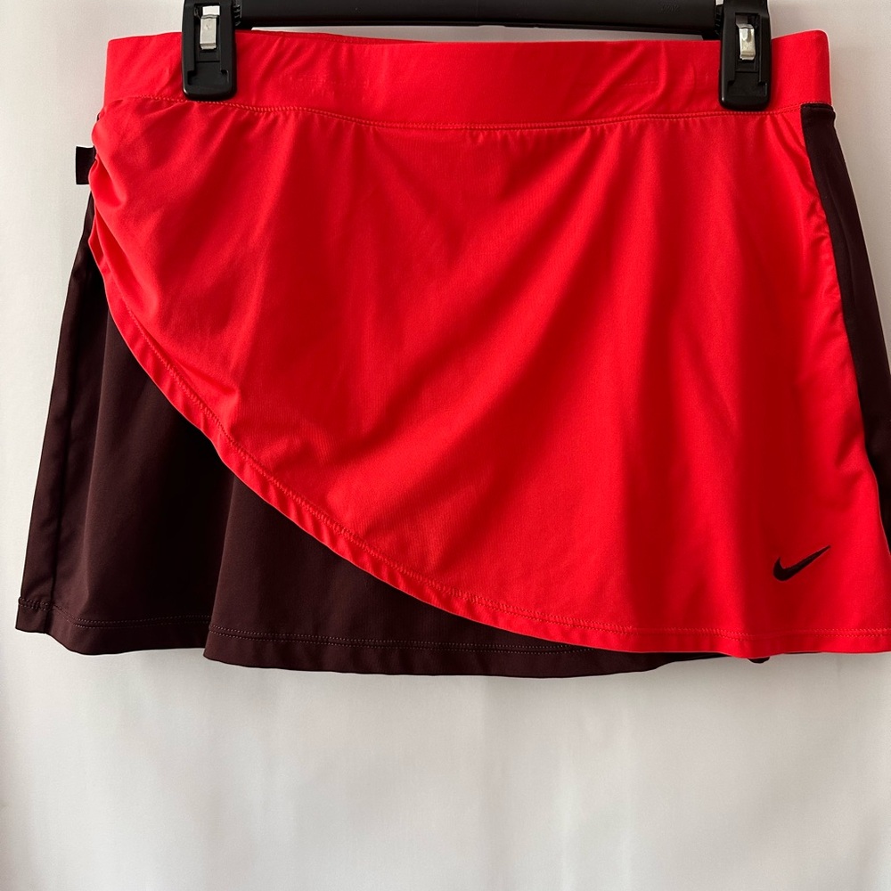 Nike Vibrant Red and Deep Brown Tennis Skirt